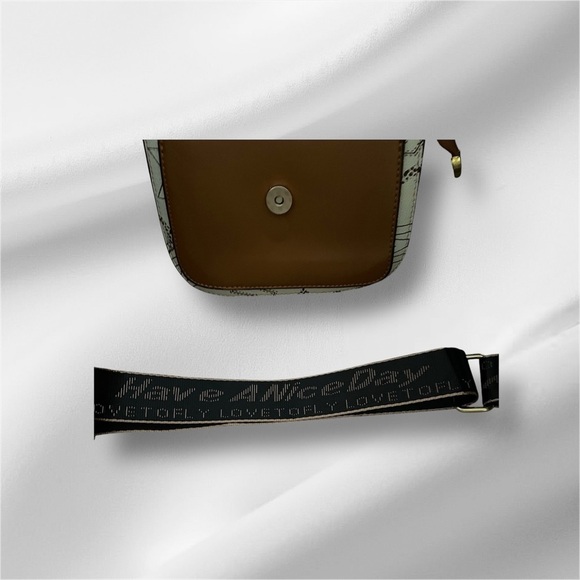 Baigefeili mini crossbody bag with guitar strap EUC - Picture 7 of 9